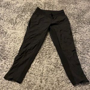 Cropped dance studio pants from lululemon
